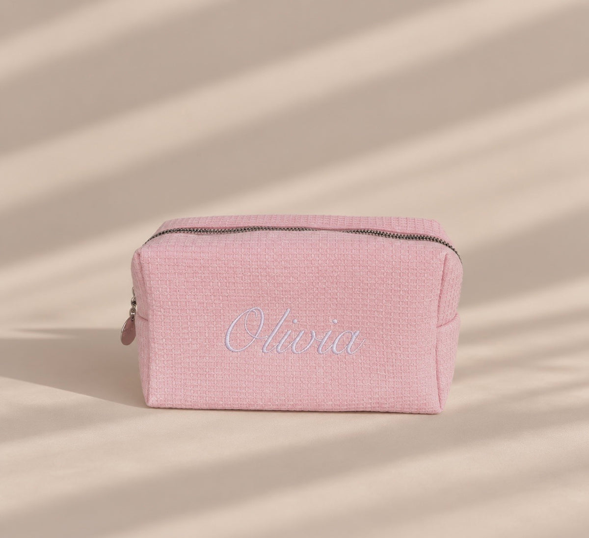 The Jolié waffle toiletry bag