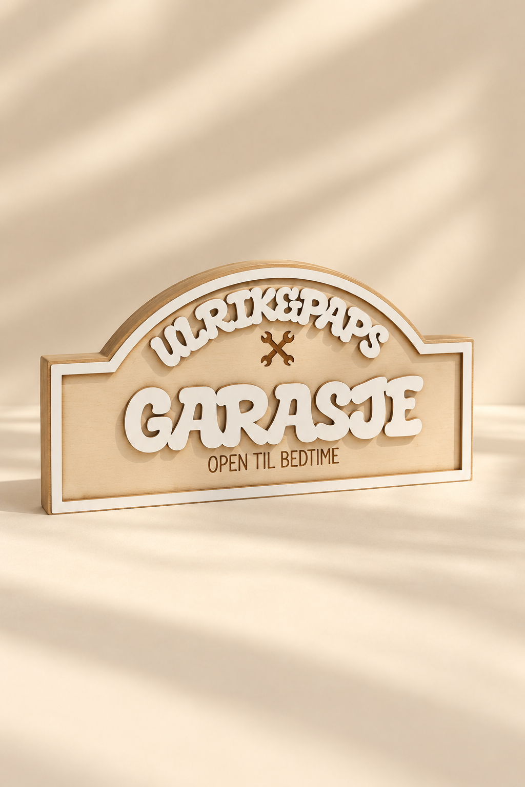 The Jolié garage sign