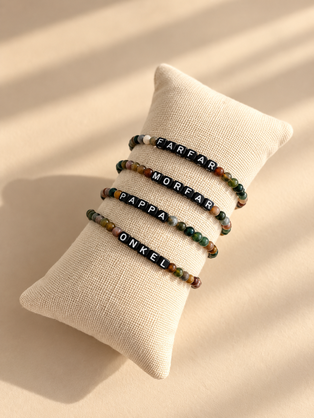 The Jolié stone bracelet